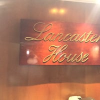 Foto tirada no(a) Lancaster House Suites y Eventos por Fer V. em 5/10/2017