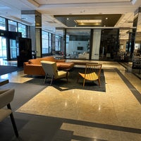 Foto diambil di Sheraton São Paulo WTC Hotel oleh Fer V. pada 9/30/2023