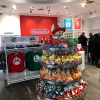 Photo taken at Nintendo NY by DiWi H. on 11/11/2016