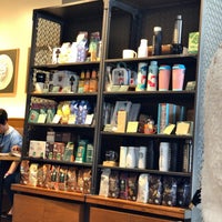 Photo taken at Starbucks by Sam Saofan on 7/23/2023