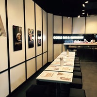 Photo prise au UDON par UDON Noodle Bar &amp;amp; Restaurant le9/17/2015