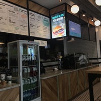 Photo taken at BB &amp;amp; Burgers by Степа Я. on 8/27/2017