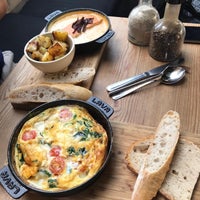 Photo taken at Le Pain Quotidien by Jocelyn L. on 2/2/2019