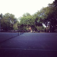 Photo taken at Highbury Fields Courts and Pitches by Jocelyn L. on 8/4/2013