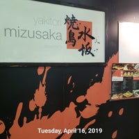 รูปภาพถ่ายที่ Yakitori Mizusaka - 焼鳥水坂 โดย Max S. เมื่อ 4/16/2019