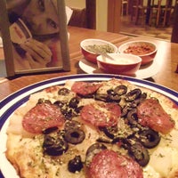 รูปภาพถ่ายที่ Pizzeria La Torre โดย Paola C. เมื่อ 1/22/2013