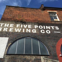 6/15/2017 tarihinde Doreen Joyziyaretçi tarafından The Five Points Brewing Company'de çekilen fotoğraf