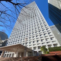 Photo taken at KDDI Building by 綺羅 ひ. on 12/26/2021
