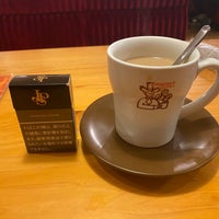 Photo taken at Komeda&amp;#39;s Coffee by 綺羅 ひ. on 10/9/2022