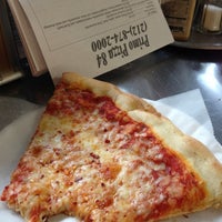 Снимок сделан в Primo Pizza 84 пользователем Sammar F. 9/29/2012