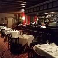 11/29/2014 tarihinde Mark G.ziyaretçi tarafından Galvez Restaurant'de çekilen fotoğraf