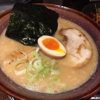 Photo taken at 本格中華麺 光麺 ヨドバシAkiba店 by Yasumasa T. on 3/31/2015