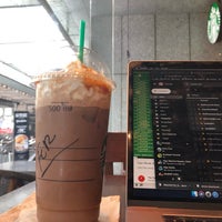 Photo taken at Starbucks by Fher L. on 8/24/2019