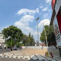 Review GOR Tri Lomba Juang