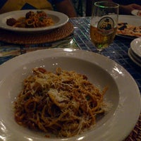 Foto scattata a Mama Mia Italian Deli &amp; Pizzeria da Cezar R. il 9/28/2012