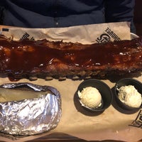 Photo taken at Logan&amp;#39;s Roadhouse by Paul T. on 10/7/2019