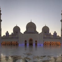 Photo taken at Sheikh Zayed Grand Mosque by Nawafhez on 1/3/2019