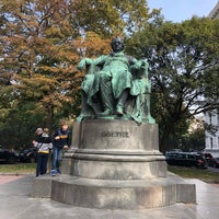 Photo taken at Goethe-Denkmal by Vladimir L. on 10/21/2018