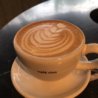 9/24/2019 tarihinde Jhotzii Q.ziyaretçi tarafından Buna - Café Rico'de çekilen fotoğraf