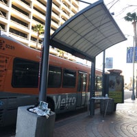 Photo taken at Ventura &amp;amp; Sepulveda Metro Bus Stop by Christy A. on 10/19/2021