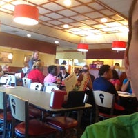 Photo taken at Friendly&amp;#39;s by Tim F. on 7/24/2013