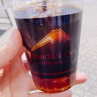 Photo taken at Kushitani CAFE x Coffee Ponpon 針TRS店 by 大谷 剛. on 6/4/2022