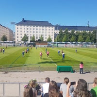 Photo taken at Töölön Pallokenttä by Hannu 👐🏿 L. on 7/14/2018