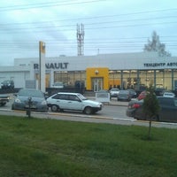 Das Foto wurde bei Автосалон Renault von Николай am 10/26/2012 aufgenommen