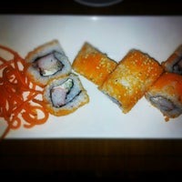 รูปภาพถ่ายที่ Sushi Ya โดย Malu I. เมื่อ 10/13/2012