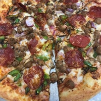 4/19/2017 tarihinde Amin H.ziyaretçi tarafından New York Pizza Kitchen'de çekilen fotoğraf