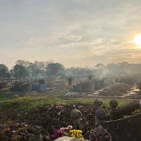 Photo taken at Chinese Cemetary Path 12 by Sabrina A. on 3/31/2019