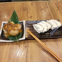 Photo taken at 肉汁餃子のダンダダン by 雅史 岩. on 8/4/2018