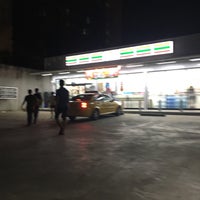 Photo taken at 7-Eleven by Rattanakorn S. on 11/30/2017