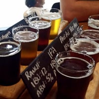 5/12/2015에 Miguel C.님이 Big Rock Urban Brewery &amp;amp; Eatery에서 찍은 사진