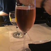 Foto scattata a Lea Wine Bar da Monica il 6/16/2017