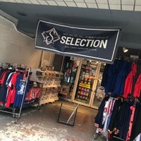 Selection 新宿店 ベースボール館 Sporting Goods Shop In 新宿区 Selection 新宿店 ベースボール館 Sporting Goods Shop In 新宿区