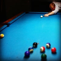 รูปภาพถ่ายที่ Break Time Billiards โดย Andrew B. เมื่อ 2/16/2013