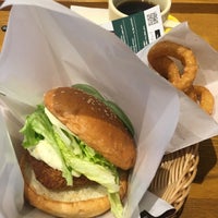 Photo taken at Freshness Burger by Hiro S. on 1/20/2020