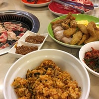 Photo prise au Matgalne Korean Restaurant par B. le10/1/2017