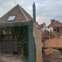 Снимок сделан в Lybeer Hostel - Bruges пользователем Shota K. 9/29/2020