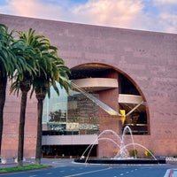 Photo taken at Segerstrom Center for the Arts by Kalil D. on 5/16/2024