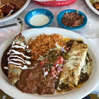 Photo taken at Chuy&amp;#39;s Tex-Mex by Duncan W. on 2/14/2017