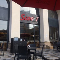 Photo taken at Scoozi مطعم سكوزي by Evgeniy Z. on 12/18/2016