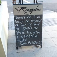 7/11/2014 tarihinde Maria A.ziyaretçi tarafından The Renegades Cafe &amp;amp; Wine Bar'de çekilen fotoğraf