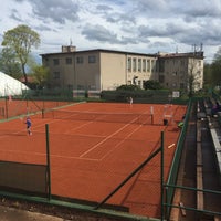 Photo taken at Tenisový klub Spoje by Vláďa H. on 4/16/2016