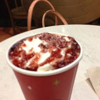 Photo taken at Starbucks by Yaskara on 11/16/2012