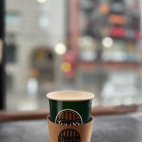 Photo taken at Tully&amp;#39;s Coffee by 〒Ξ®️UHIK0 k㌍ ☆. on 1/19/2023