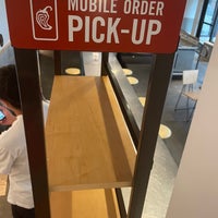 Photo taken at Chipotle Mexican Grill by Laura W. on 8/22/2021