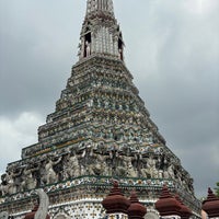 Photo taken at Wat Arun Rajwararam by Hel L. on 4/10/2024