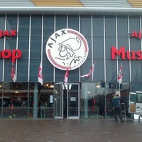 Ajax fanshop amsterdam arena